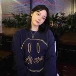 Drew House 歐陽娜娜同款 手繪素描笑臉刺繡圓領衛衣